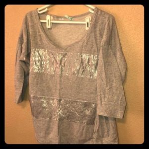 L 3/4 sleeve sweater